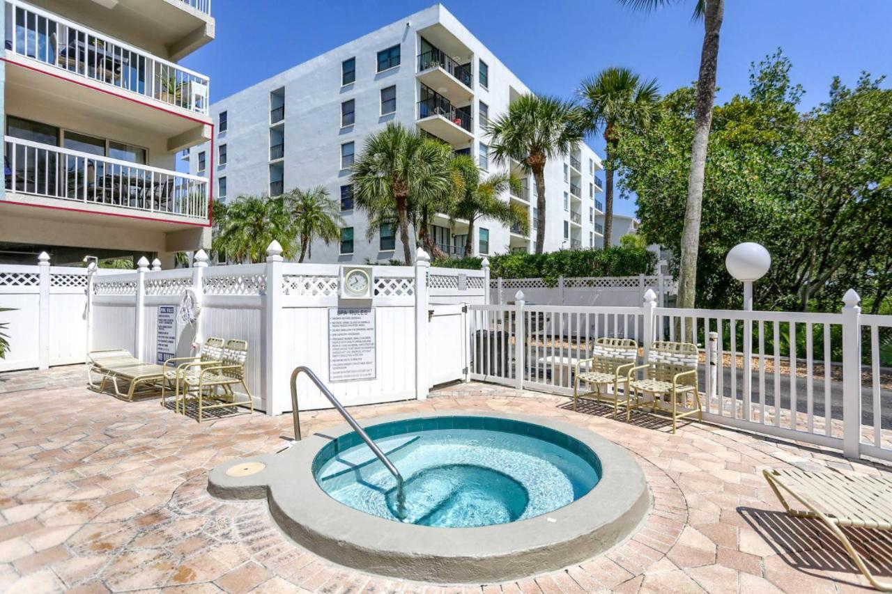 102 Waterview Villa Clearwater Beach Exterior photo